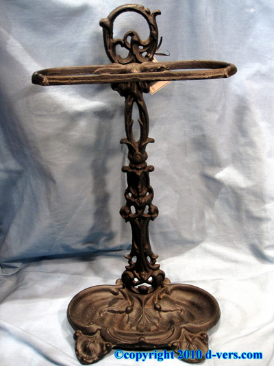 Cast Iron Umbrella Stand English 19th Century Cast Iron Umbrella Stand English 19th Century